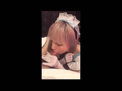 ❤️ Japonský idol [mayuka], kostým francúzskej slúžky, časť 1, fajčenie a honenie s pleťovým mliekom Šukanie na nás